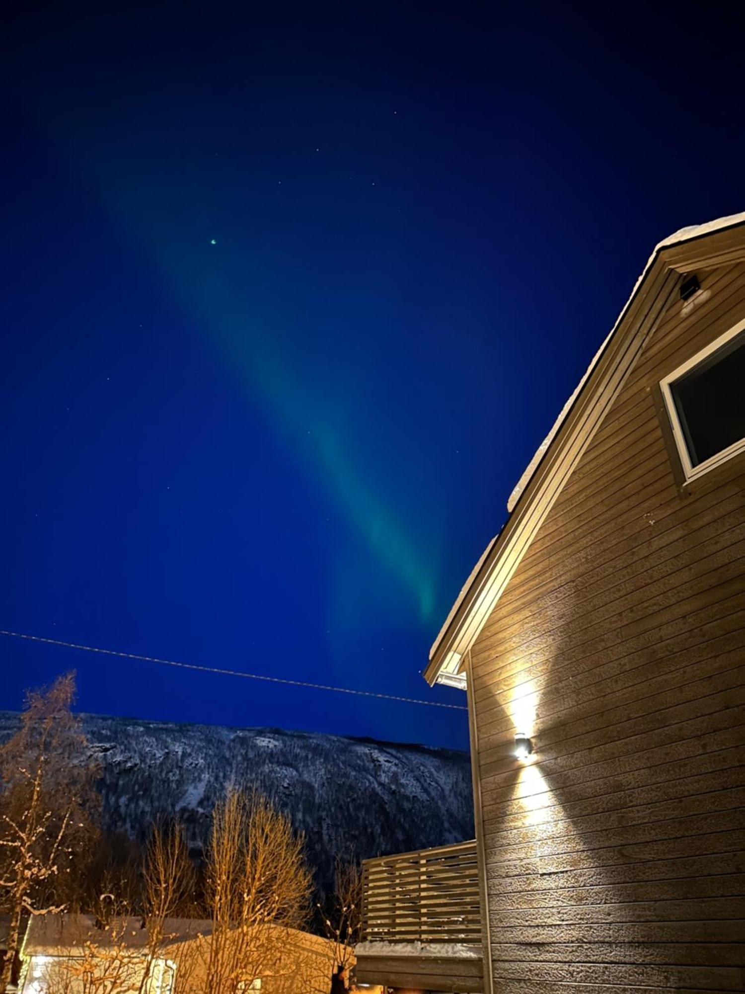 Tromsdalen Aurora Apartments Tromsø Kültér fotó